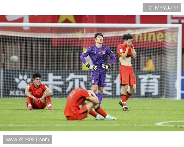 中国足球全新教练团队亮相 力争打破长期沉寂迎接新征程