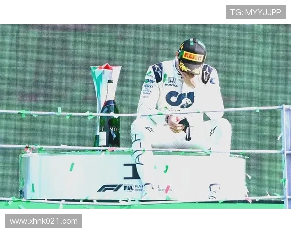 F1赛季激烈角逐 巴西大奖赛展现车手绝佳技巧与团队默契